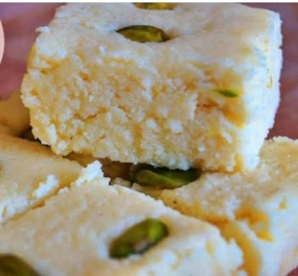 Dudh Kalakand  - Rosogolla