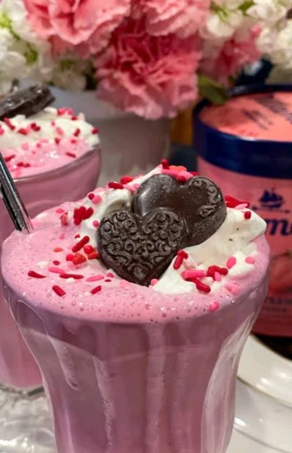 Sweetheart Shake  - Daddy's Cafe