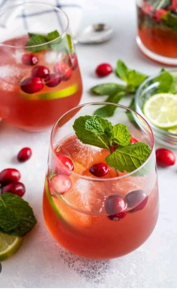Cranberry Mojito  - Daddy's Cafe