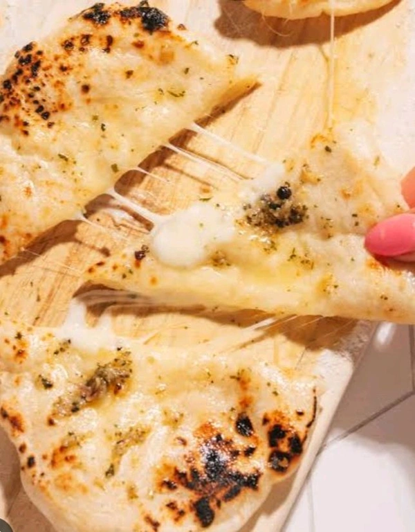 Cheese Naan - Chhuti Restaurant