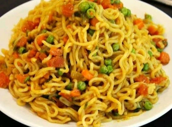 Vegetable Fried Maggie  - Daddy's Cafe
