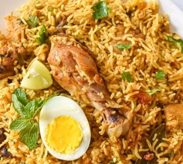 Egg Chicken Pulao - Chhuti Restaurant