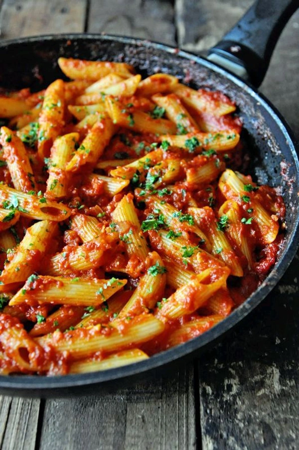 Red Sauce Pasta  - Daddy's Cafe