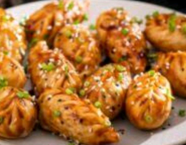 Pan Fried Veg Momo (6 Pcs) - Bagicha Restaurant