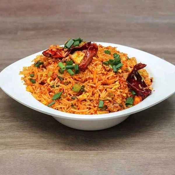 Schezwan Chicken Fried Rice  - Bagicha Restaurant