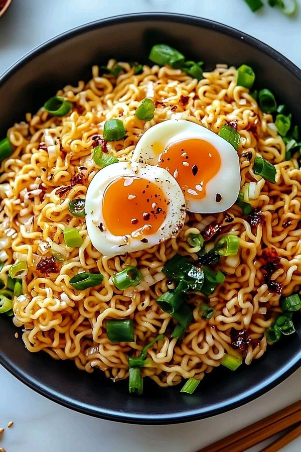 Chilli Garlic Veg Noodles  - Bagicha Restaurant