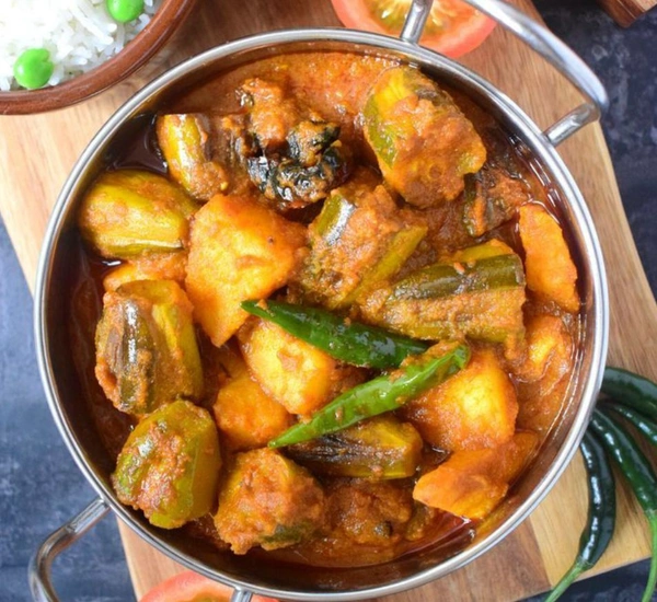 Alu Patal Rosa - আলু পটল রসা  - Bagicha Restaurant