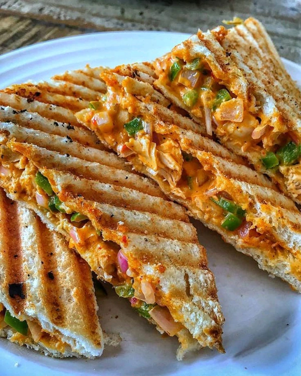 CHICKEN SANDWICH  - Large