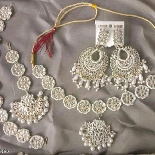 Jewellery 