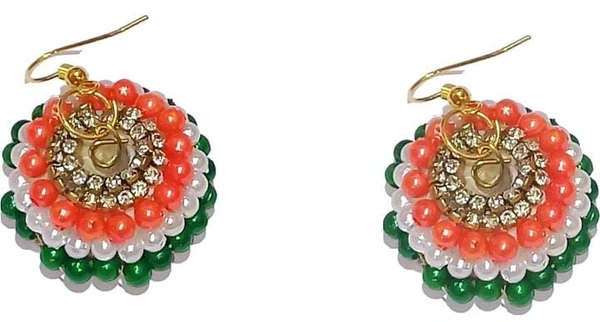 New Look Ear Ring  - White, Free
