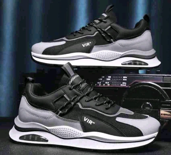 Men's Stylish Black Sneakers - 8