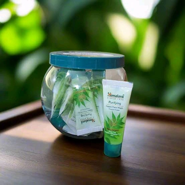 Himalaya Fash Wash Jar Mrp 20