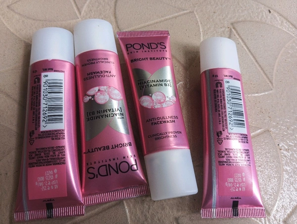 Ponds face wash Mrp 25