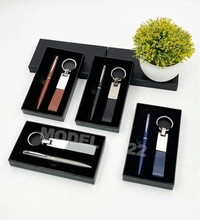 Caro 2 in 1 Giftset - PU Metal Keychain with Metal Ball Pen - Gray