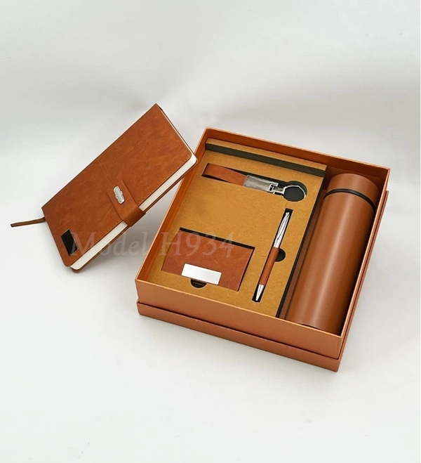 Caro 5 in 1 Premium Giftset Flask Bottle, PU Leather Diary, Metal Ball Pen, Card Holder and Keychain - Gray