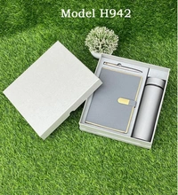 Caro 3 in 1 Giftset - Flask Bottle, Diary & Pen - A5 - 500ml, Red