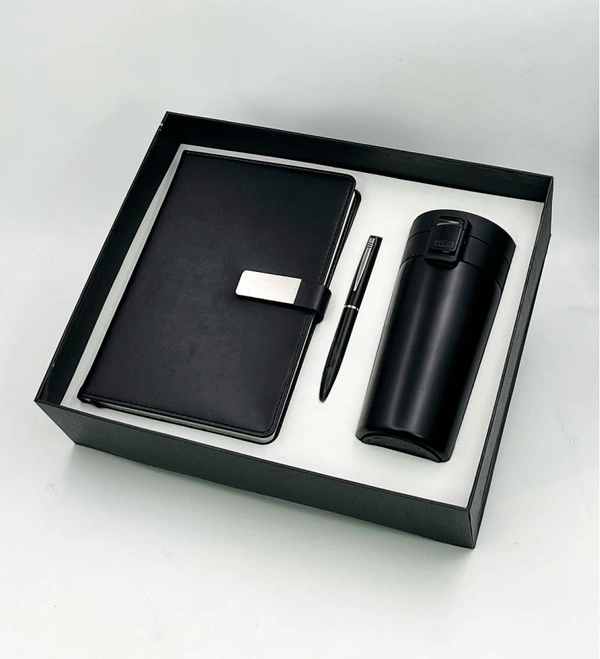 Caro 3 in 1 Gift Set - Diary, Vacuum Mug and Metal Pen - A5 - 380ml, White
