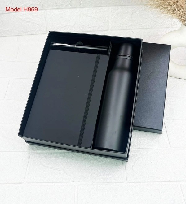 Caro 3 in 1 Premium Gift Set – A5 PU Leather Diary, Metal Ball Pen & Stainless Steel Water Bottle - A5 - 750ml, Black