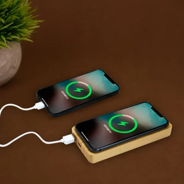 Wangari Aspen QI 10000mAh power bank with 15W Wireless Charger - 10000Mah