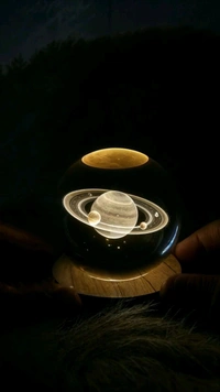Saturn Crystal Lamp 