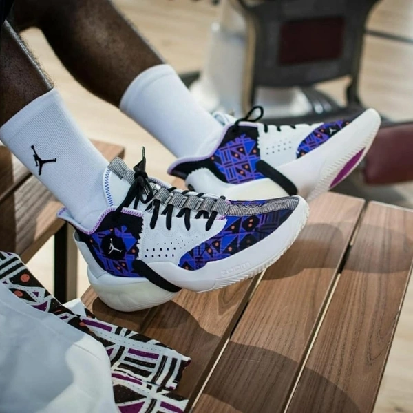 *MODEL : JORDAN REACT ELEVATION "DONCIC RACER BLUE"*Sizes - 41,42,43,44,45*Price: 3299/-*➡️  🔥 *With Original Brand Box As Shown in Video📦*➡️  *Shipping Free*➡️ *FOR ORDER PUNCH ON BENZER APPLICATION* 🙏🏽 - 41,42,43,44,45