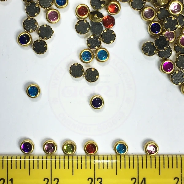Glass Fitting 3mm Kundan Stone Round Shape Mixed colors - 50 gms