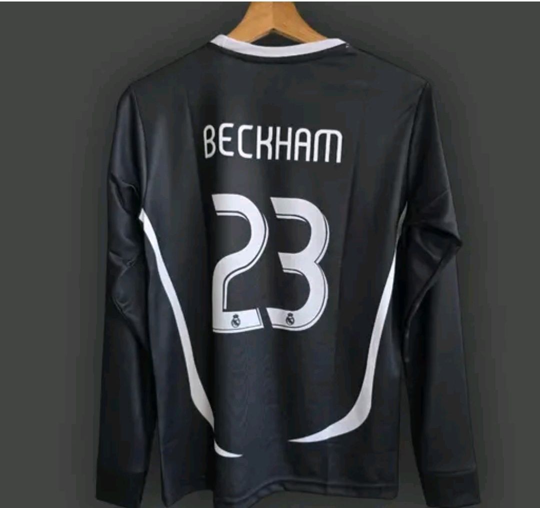 Real Madrid  ジャージ 黒 ベッカム REAL MADRID BLACK JERSEY FULL SLEEVES BECKHAM