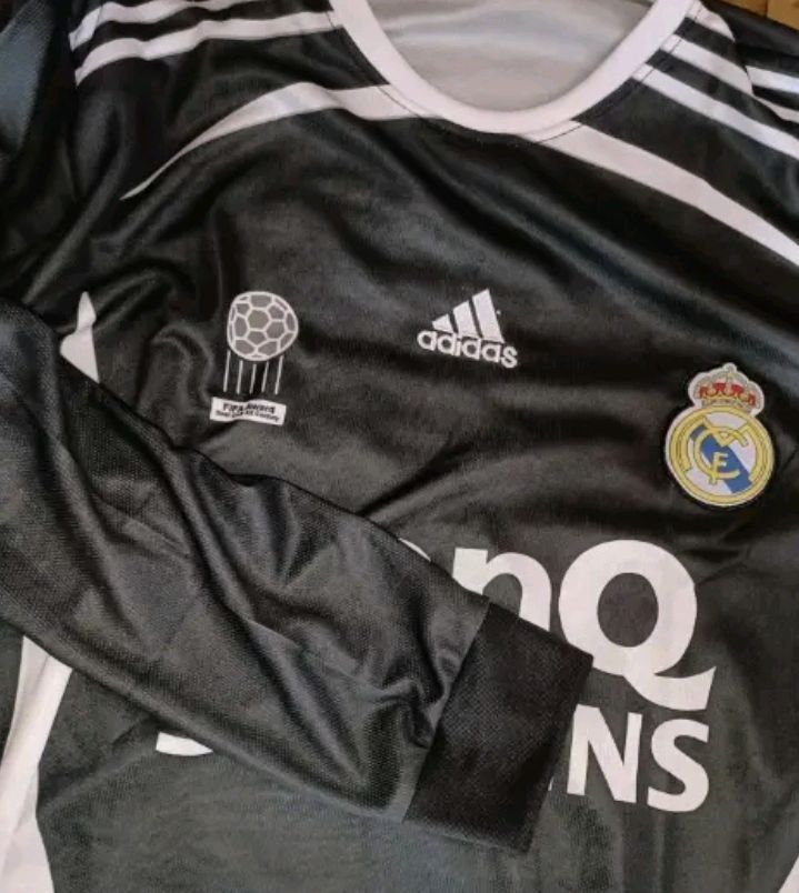 REAL MADRID BLACK JERSEY FULL SLEEVES BECKHAM