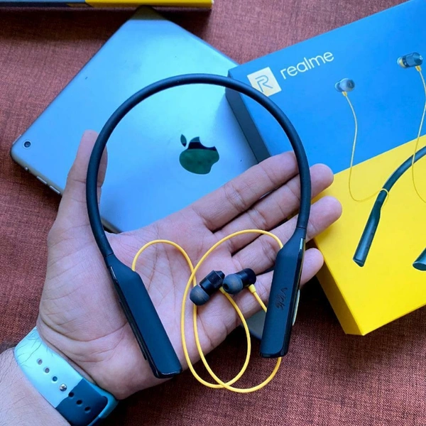RealMe Buds 12 - Black