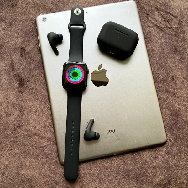 Series 6 + Airpod Combo With Kit