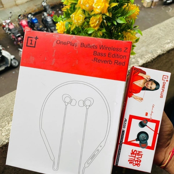 OnePlus Neckband & Earphone
