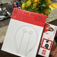 OnePlus Neckband & Earphone
