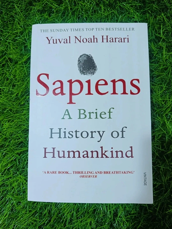 Sapiens by Yuval Noah Harari: A Brief History of Humanity Explored