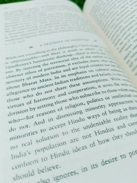 Why I Am a Hindu by Dr Shashi Tharoor – Insightful Defense of Inclusive Hinduism & Critique of Hindutva