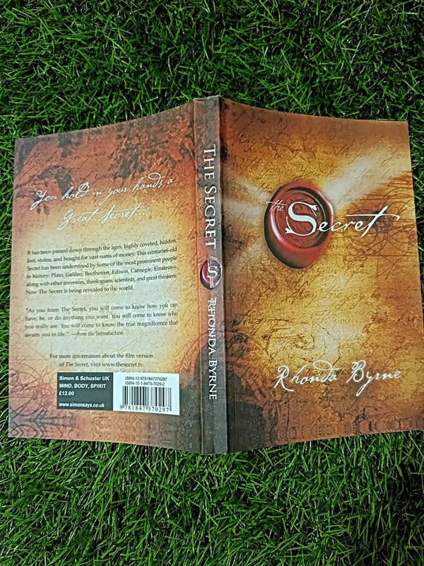 The Secret by Rhonda Byrne (Paperback) : Unlock Law of Attraction & Manifest Your Dreams