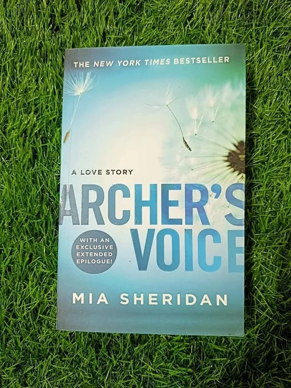 Archer's Voice by Mia Sheridan – Heartfelt Romance Novel of Healing, Love, Silence, and Emotional Second Chances