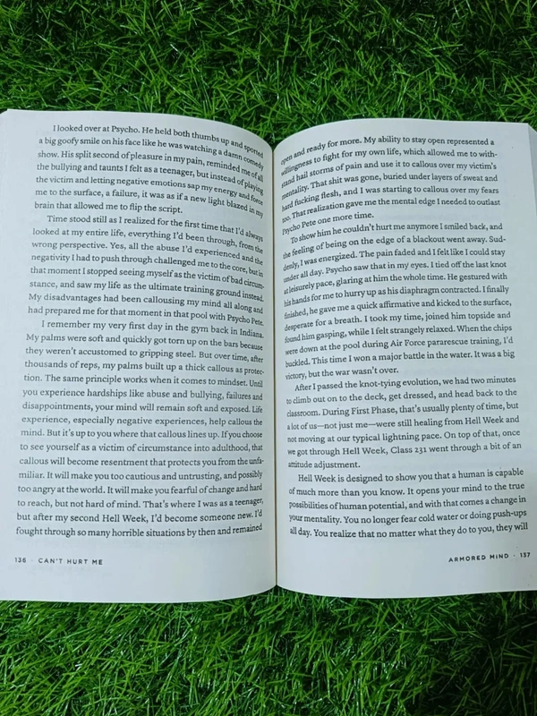 Can't Hurt Me by David Goggins | Motivational Biography, Mental Toughness Book, Self-Discipline Bestseller