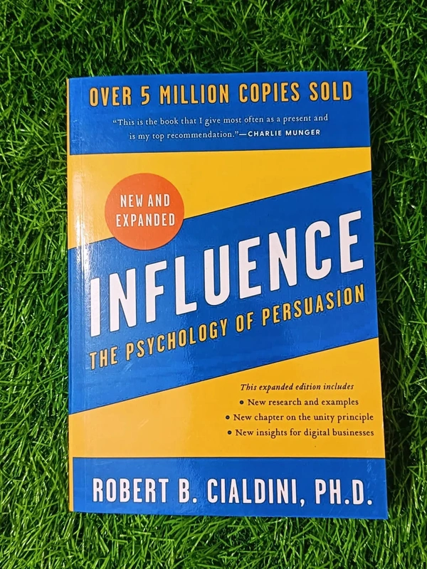 Influence by Robert B. Cialdini | Persuasion Psychology Book, Marketing & Sales Guide, Behavioral Science Bestseller