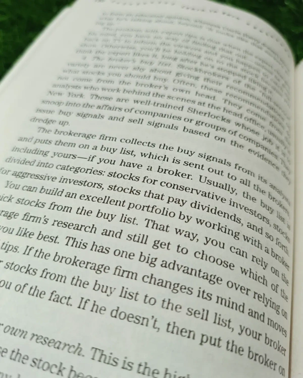 Learn to Earn by Peter Lynch | Beginners Finance Book, Investing Basics, Stock Market for Students & Young Adults