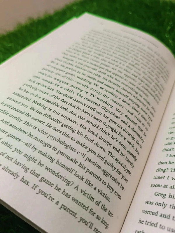 Surrounded by Psychopaths by Thomas Erikson | Human Behavior Book, Psychology of Manipulation, Personal Safety Guide