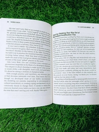 The Compound Effect by Darren Hardy | Habit Formation Book, Success Strategy Guide, Life Improvement Bestseller