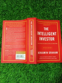 The Intelligent Investor by Benjamin Graham & Warren Buffett | Stock Market Bible, Value Investing Guide, Finance Classic
