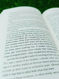 The Power of Habit by Charles Duhigg | Habit Formation Guide, Science of Habits Book, Personal Change Bestseller