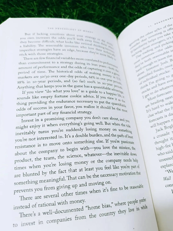 The Psychology of Money by Morgan Housel | Best Personal Finance Book, Wealth Mindset Guide, Money Management Bestseller