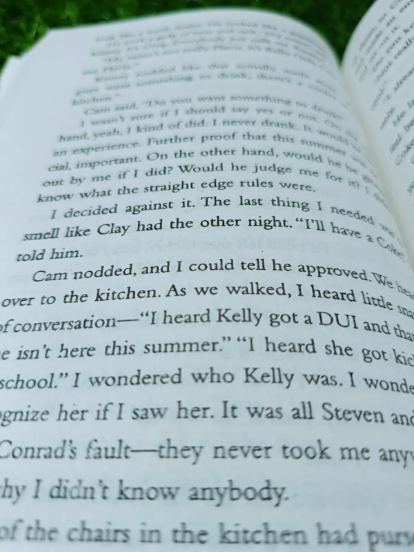 The Summer I Turned Pretty By Jenny Han | YA Summer Romance, Coming of Age, Amazon Prime Series Book