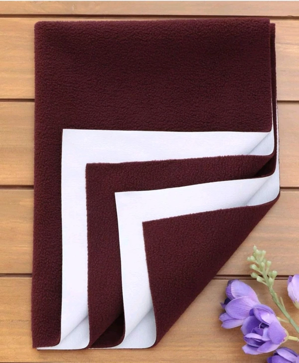 Quick Dry Sheet :- L Size  - L ( 1.0 Mtr × 1.40 Mtr ), Cinnamon