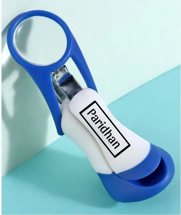 Nail Cutter With Lens 