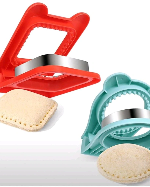 “Make Bakery-Style Mini Sandwiches at Home – Fun, Fast & Mess-Free!”