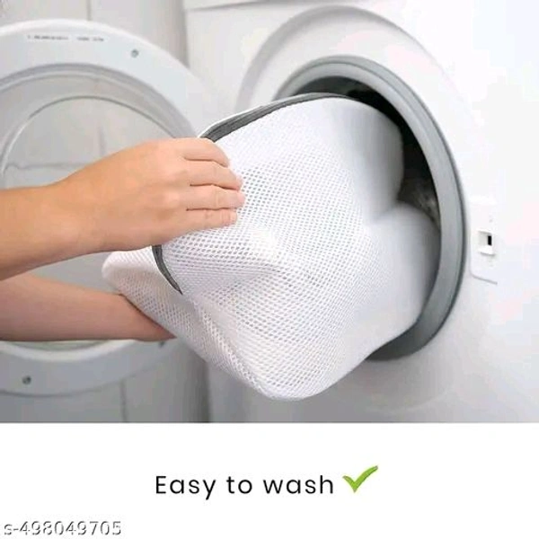 “Wash Your Shoes in the Machine Without Damage – Smart Laundry Hack!”