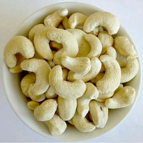 CASHEW (काजू)